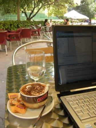 På arbejde i Valencia - det kan være meget inspirerende at skifte rammer en gang imellem.